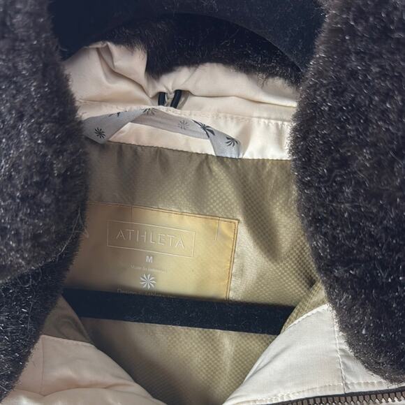 Athleta Coat - Women's Medium - Picture 2 of 7